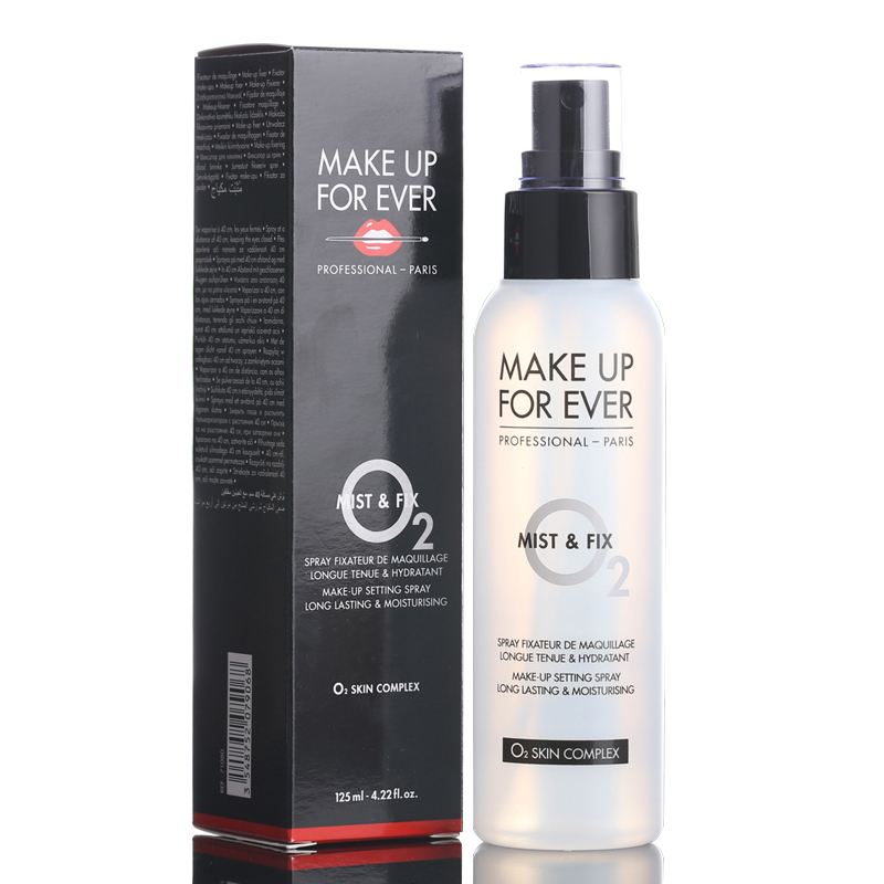 干皮化妆不脱妆正确步骤,脸太干化妆浮粉怎么办