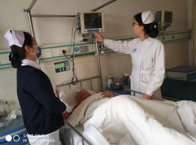 开封市中心医院骨科专家门诊,开封中心医院骨科专家排名