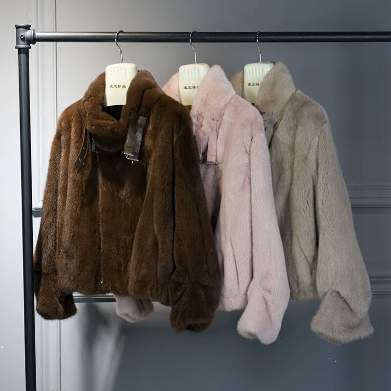 貂皮大衣怎么清洗,用雪清洗貂皮大衣可以吗