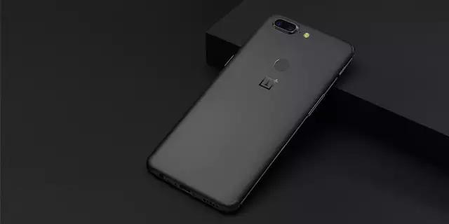 一加手机5t砂岩白版,一加5t砂岩白9号