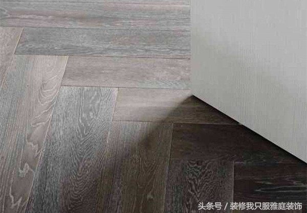 踢脚线巧用,踢脚线不装的话用什么代替