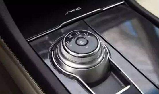 十大不值得入手的配置,别再花冤枉钱这六项配置真没啥用