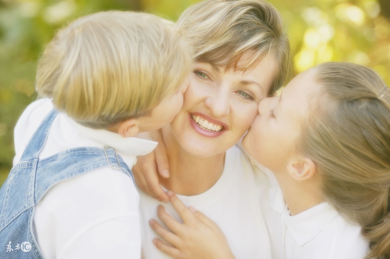 小宝贝大肚皮,端庄可爱小宝贝