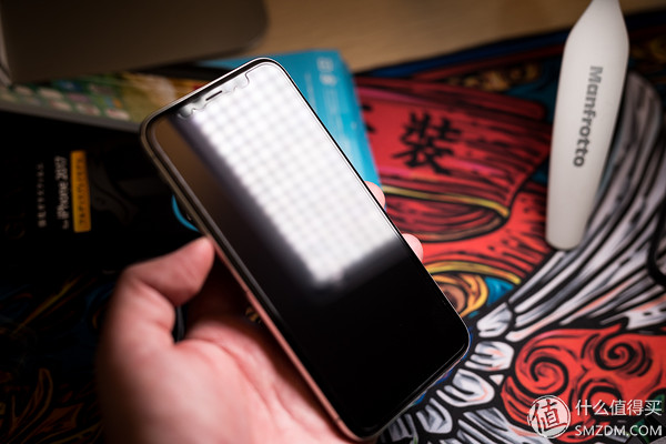 如何正确的给手机贴膜,怎么给手机贴膜全步骤