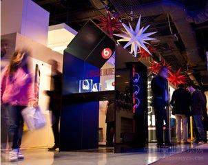 头戴式耳机bose和森海塞尔,akg与bose耳机哪个好