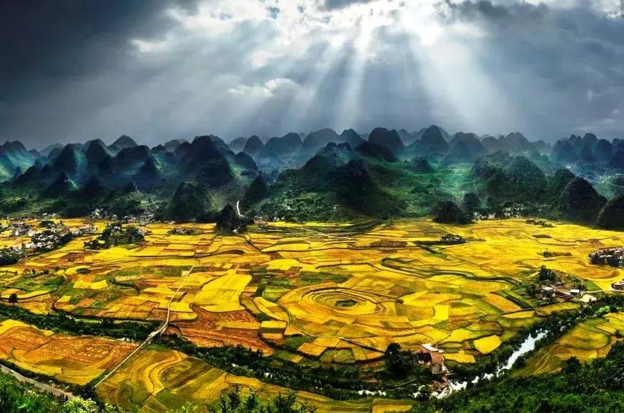 世界春城排行榜中国8城市入围,贵州黔西南是几线城市