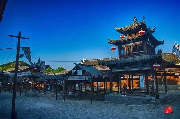 世界春城排行榜中国8城市入围,贵州黔西南是几线城市