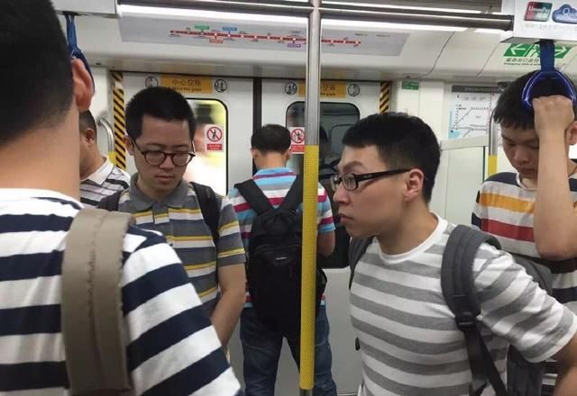 穿特步会被人瞧不起吗,穿特步相亲被拒原视频