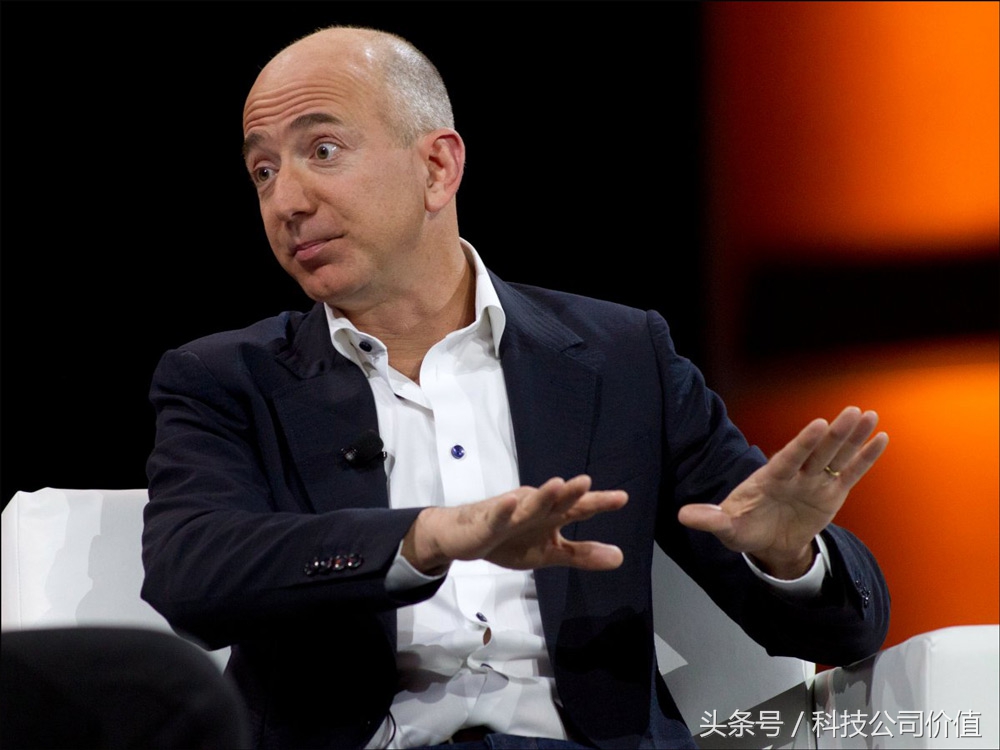 这对任性又睿智夫妇，认识3个月闪婚却恩爱24年，终成世界首富