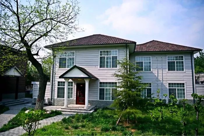 报告老板有几季,报告老板从哪里火的