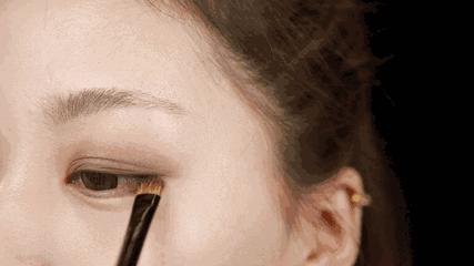 连续几天化妆皮肤就会变差,一化妆皮肤就变好