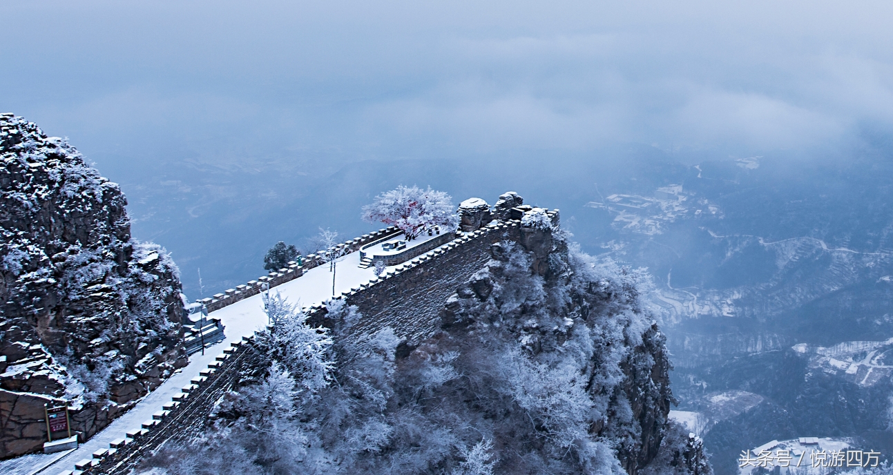 逛大集买年货过大年,雪乡的年货大街红红火火