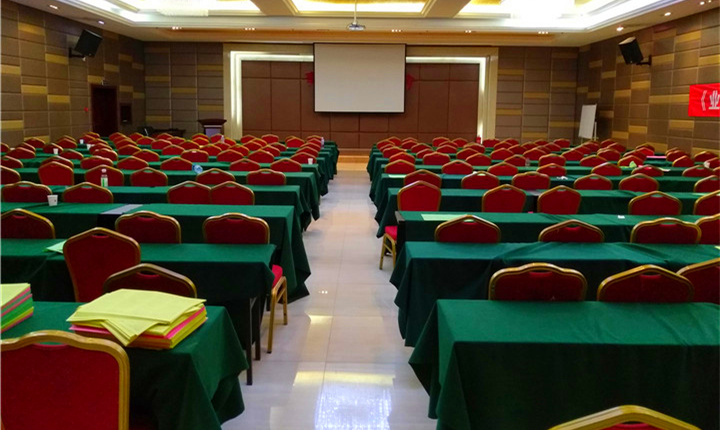 报告老板有几季,报告老板从哪里火的