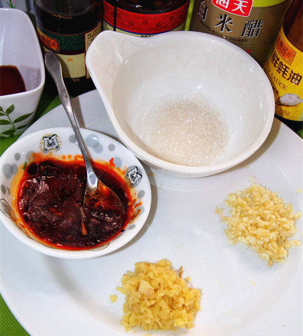 正宗铁板鱿鱼制作方法视频,自制铁板鱿鱼酱料的做法