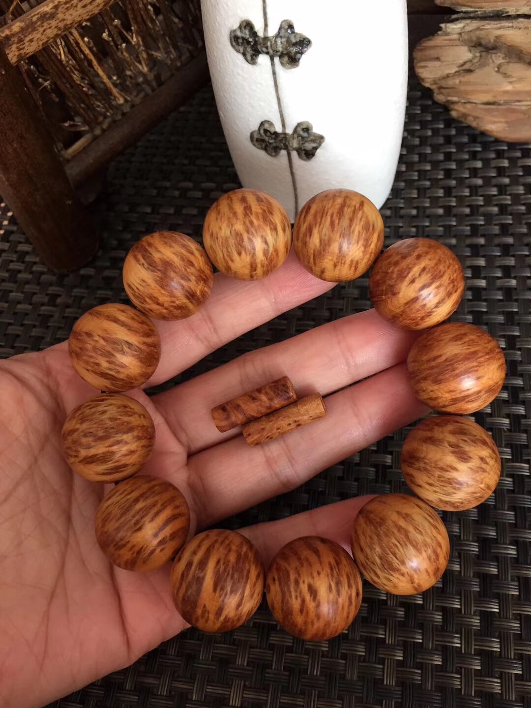 太行崖柏手串透光,太行崖柏手串哪个纹理最好