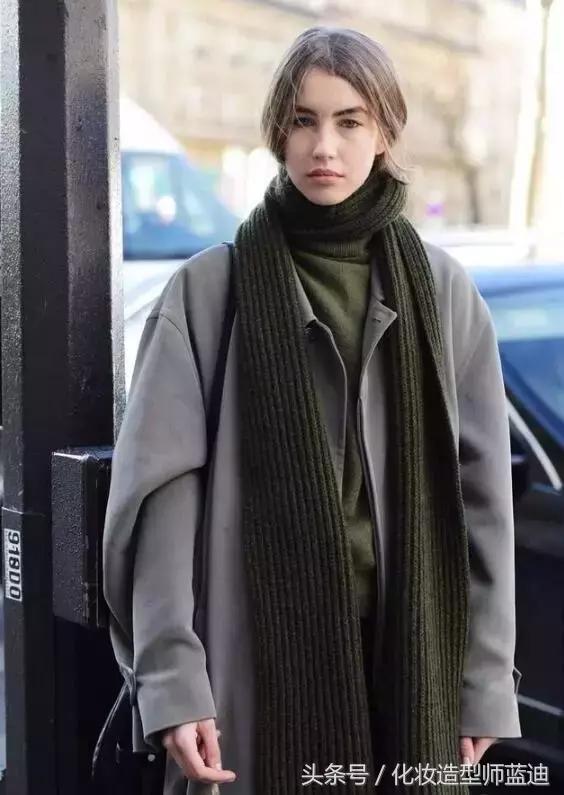 各种颜色的围巾怎么搭配,各个颜色的围巾怎么搭配