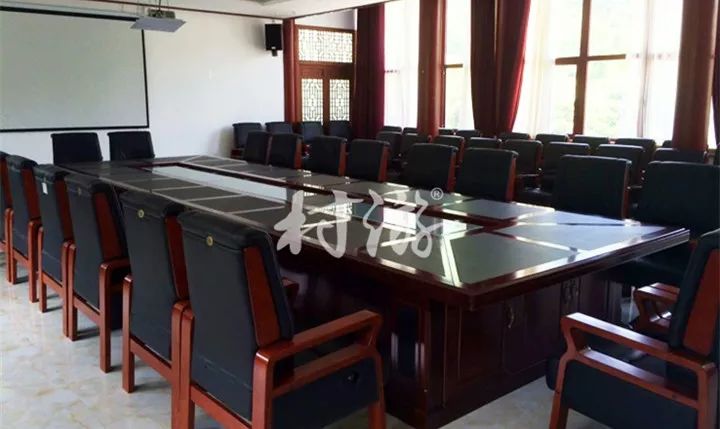 报告老板有几季,报告老板从哪里火的