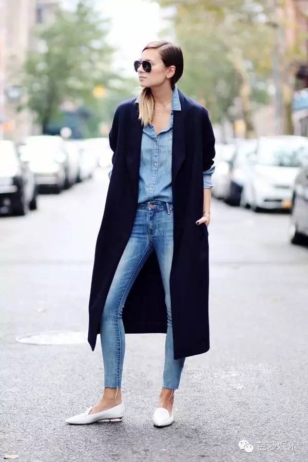 林允儿牛仔裤街拍,林允儿穿牛仔裤视频