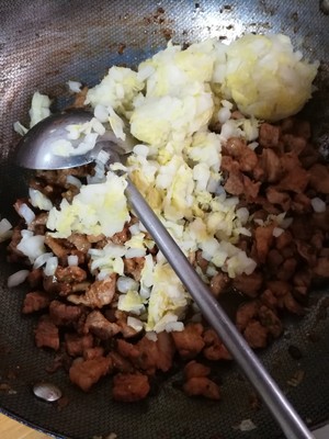 自制山东猪肉白菜大包子，按照这个步骤做就对了