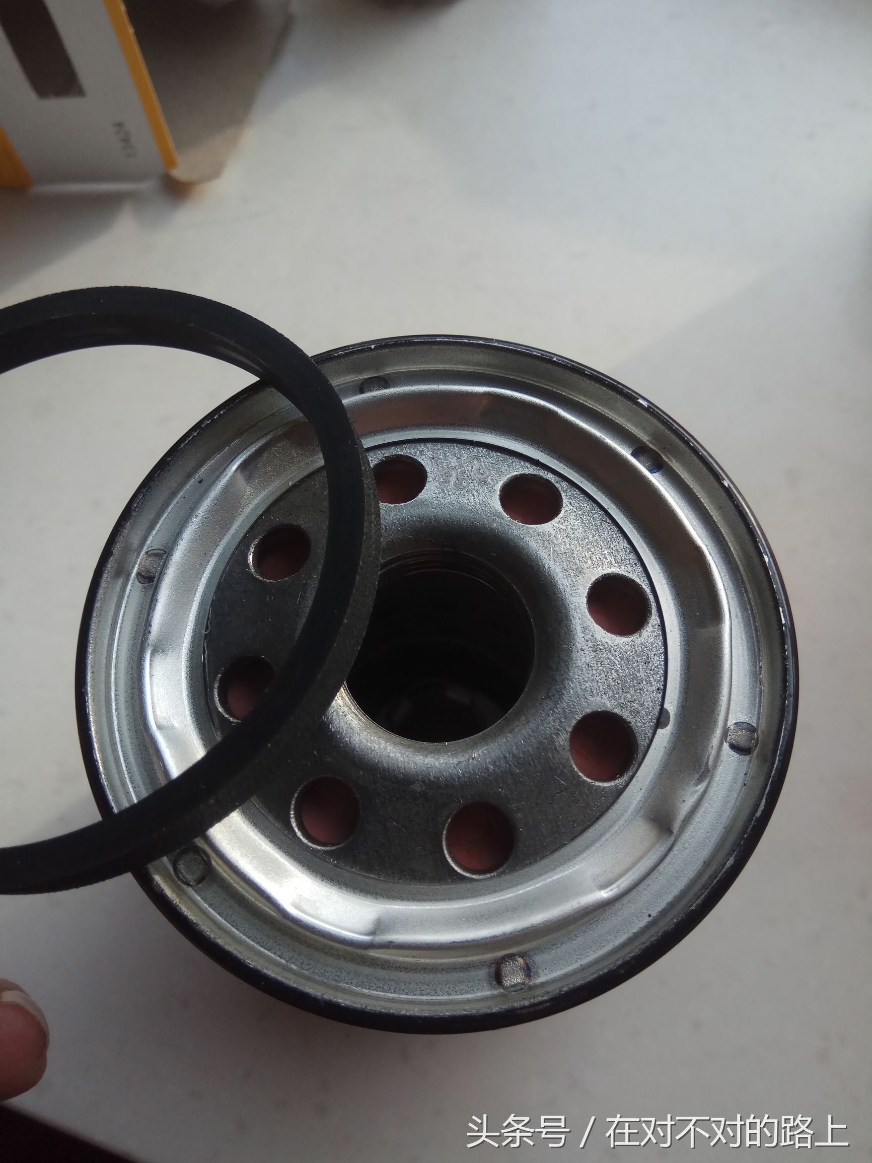 自带机油机滤找汽修厂更换多少钱,自己更换机油机滤