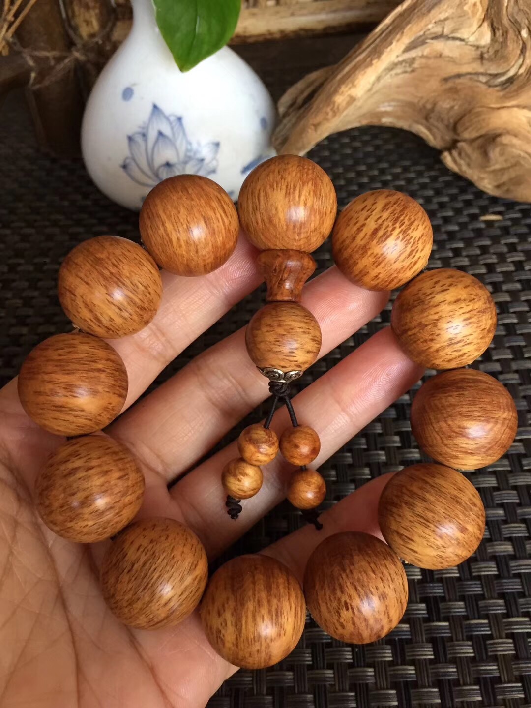 太行崖柏手串透光,太行崖柏手串哪个纹理最好