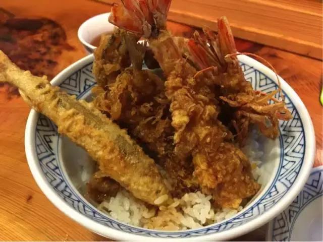 日本东京浅草附近美食,日本浅草美食一条街