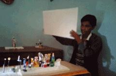 别瞎想，姑娘只是尿急罢了