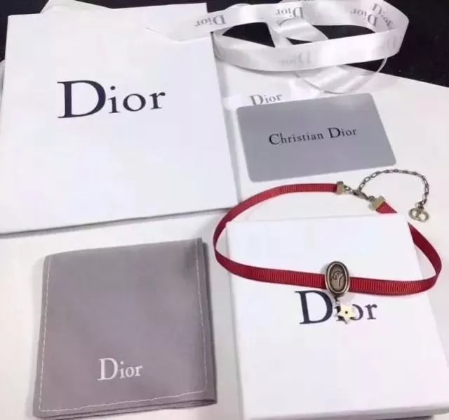 鐩灙鐙楀甫gif,鐩灙鐙楀憜澶у浘