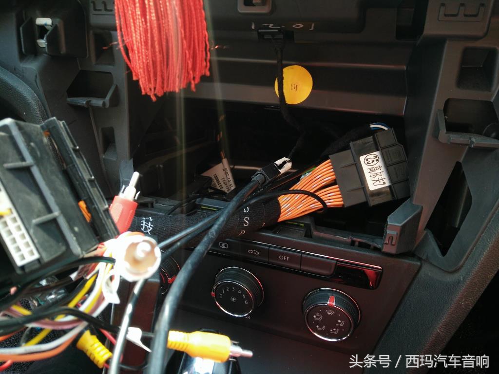 大众凌渡改音箱,大众凌度改装柏林之声汽车音响