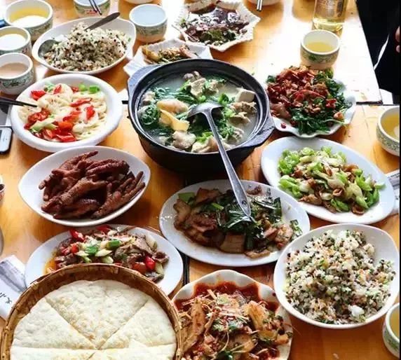 深藏民间的10多家老店，老丽江人集体的回忆，多少米其林都比不上