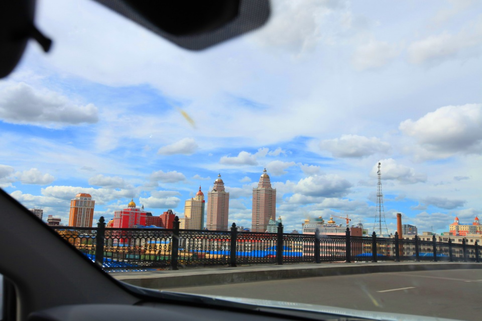 观看俄罗斯舞蹈完整版,满洲里俄罗斯歌舞表演值得看吗