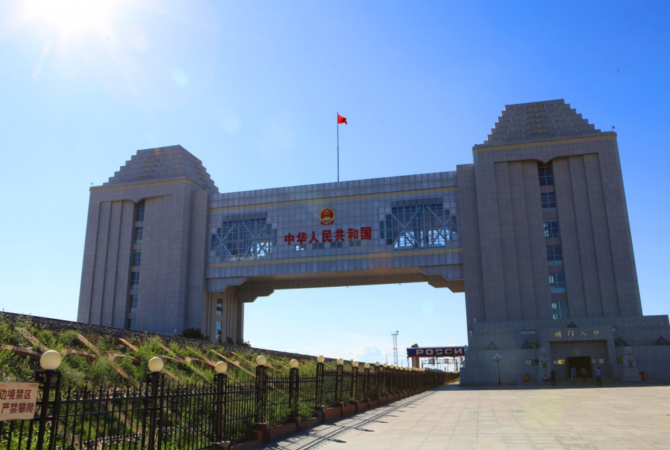 观看俄罗斯舞蹈完整版,满洲里俄罗斯歌舞表演值得看吗