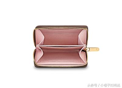 大牌的新年限定,奢侈品大牌的狗年设计