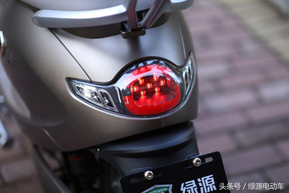 绿源电动车最新款智能,绿源电动车mqq6
