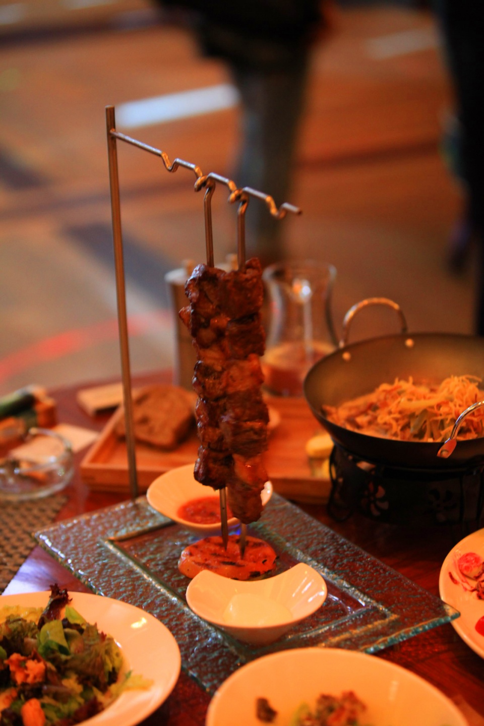 观看俄罗斯舞蹈完整版,满洲里俄罗斯歌舞表演值得看吗