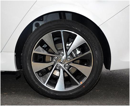 起亚k5过颠簸路面感觉隔音不好,起亚k5高速风噪怎样