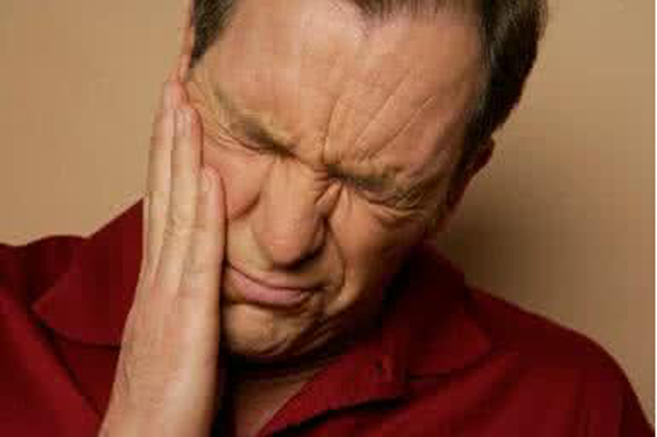 牙痛警惕四种病,牙痛不能及时就医