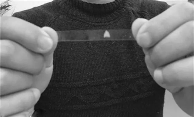 一段透明胶带+一支导电笔，大神秒破小米5S指纹识别