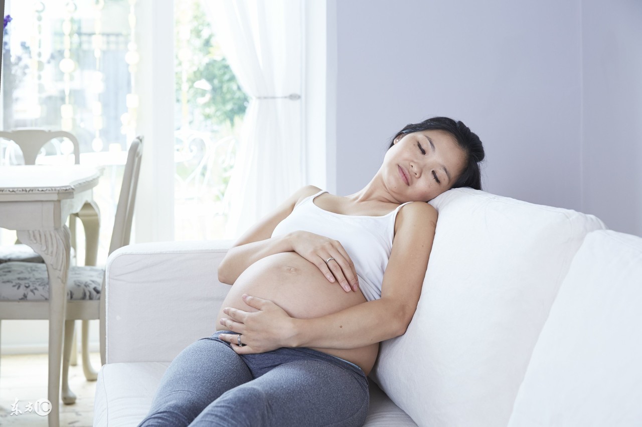 孕妈妈很容易觉得累呼吸不畅,孕妈突然一天感觉很累