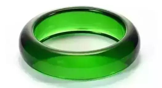 价值两亿的翡翠佛像,翡翠佛像传世真品