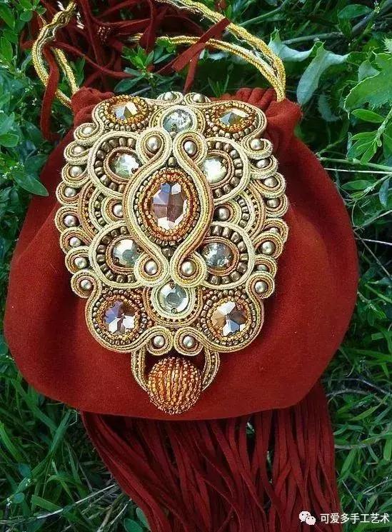 谁说鞋子脏了就要扔,怎样让旧鞋子焕然一新