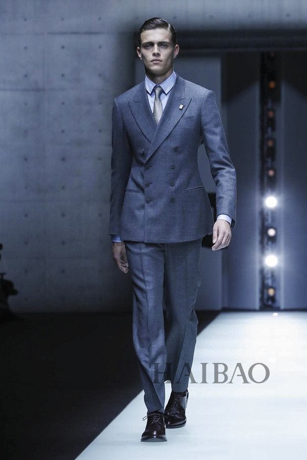 今年流行冬款阿玛尼男装,giorgioarmani乔治阿玛尼公告