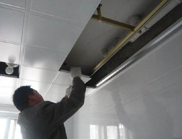 集成板吊顶和石膏板吊顶哪种好,石膏板吊顶和集成板吊顶哪个好