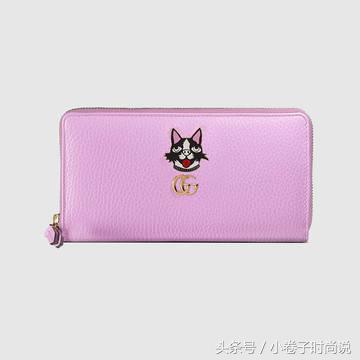 大牌的新年限定,奢侈品大牌的狗年设计