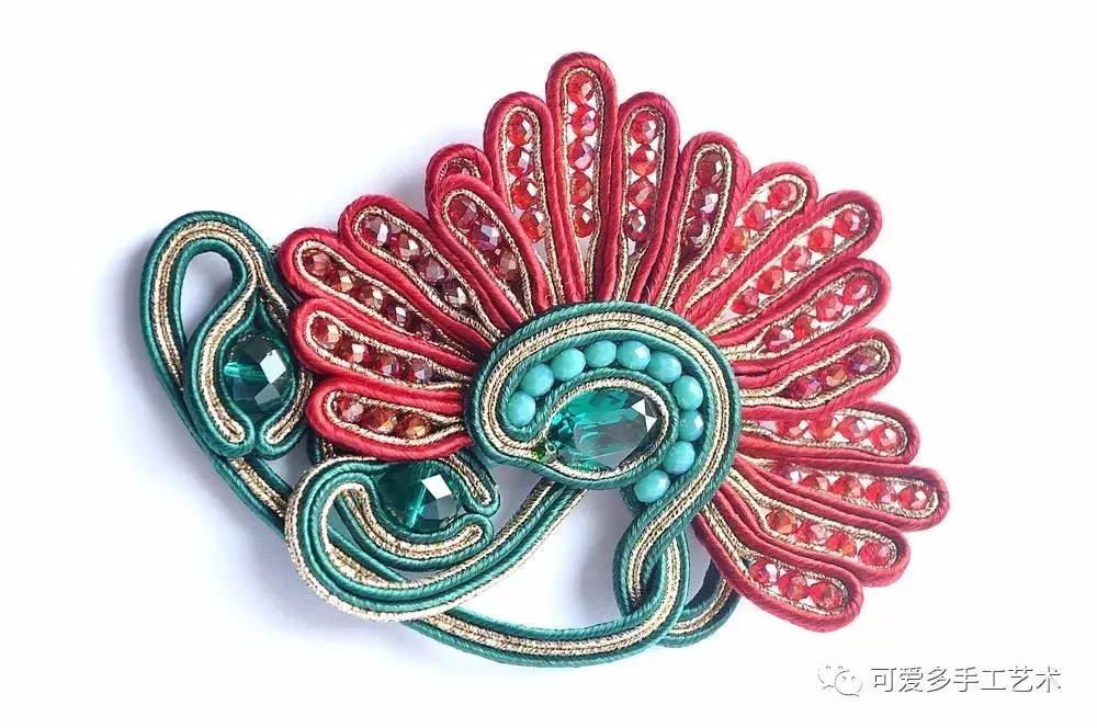 谁说鞋子脏了就要扔,怎样让旧鞋子焕然一新