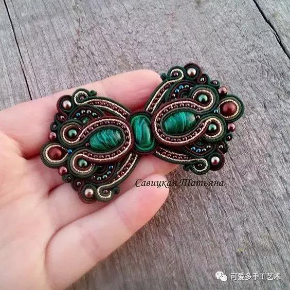 谁说鞋子脏了就要扔,怎样让旧鞋子焕然一新