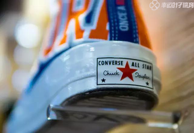 匡威onestar和余文乐款有什么区别 (余文乐同款匡威)