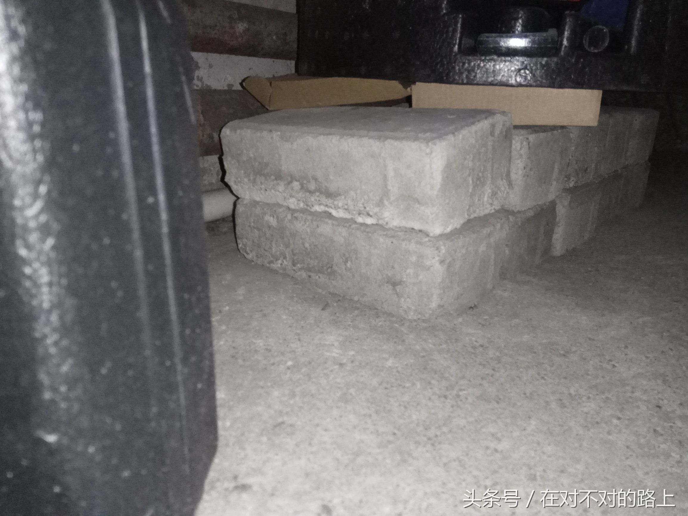 自带机油机滤找汽修厂更换多少钱,自己更换机油机滤