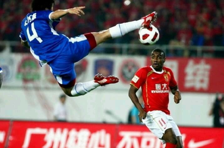 穆里奇在梅县铁汉工资,穆里奇年收入是多少