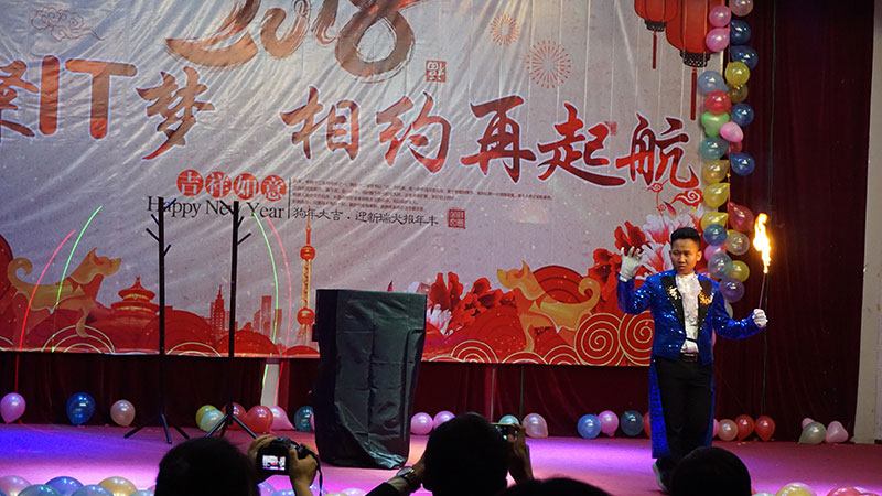 北大青鸟佳音旗舰总校电话,北大青鸟佳音旗舰总校沙河校区